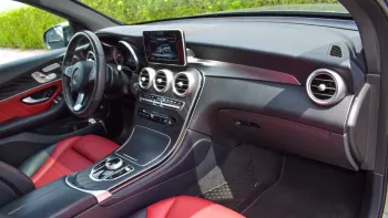 Mercedes Benz GLC 300 2018 73,000 kilometers 2.0l