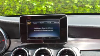 Mercedes BENZ GLC 300 2019 60,000 kilometres 2.0l