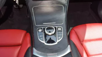 Mercedes BENZ GLC 300 2019 60,000 kilometres 2.0l