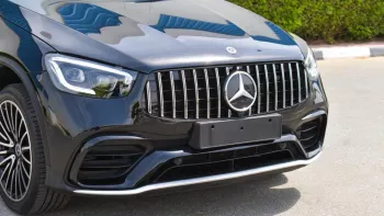 Mercedes BENZ GLC 300 2019 60,000 kilometres 2.0l