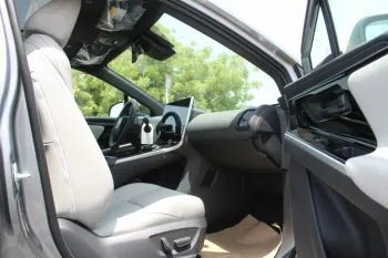 2023 TOYOTA BZ4X, 4X2, FWD, (EV)