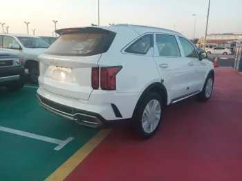 KIA SORENTO 2.5L AT PETROL MODEL 2023 PANOROMIC