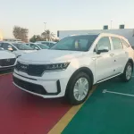 KIA SORENTO 2.5L AT PETROL 2023 - Thumbnail 4
