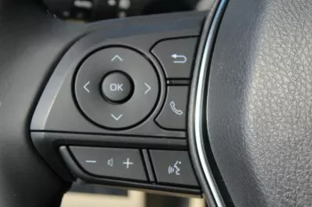 2023 TOYOTA CAMRY GLE 2.5L AT PRL