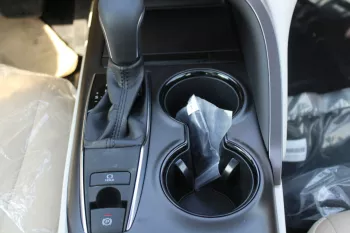 2023 TOYOTA CAMRY GLE 2.5L AT PRL