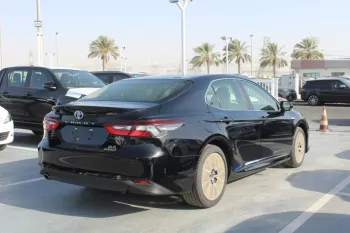 TOYOTA CAMRY GLE 2.5L HYBRID FWD