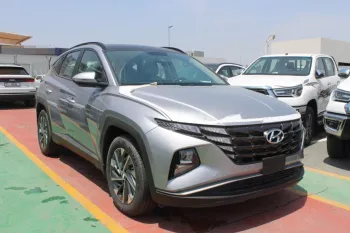 HYUNDAI TUCSON 2.0L PETROL FWD SUV 2023 SILVER