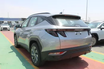 HYUNDAI TUCSON 2.0L PETROL FWD SUV 2023 SILVER