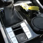 HYUNDAI TUCSON 2.0L PETROL FWD SUV 2023 SILVER - Thumbnail 14