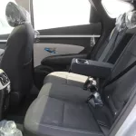 HYUNDAI TUCSON 2.0L PETROL FWD SUV 2023 SILVER - Thumbnail 18