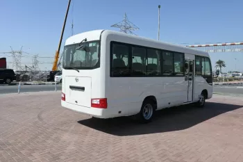 TOYOTA COASTER 4.2L DIESEL MANUAL TRANSMISSION 2023