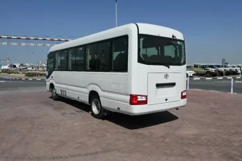 TOYOTA COASTER 4.2L DIESEL MANUAL TRANSMISSION 2023