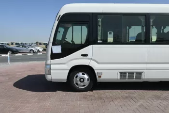 TOYOTA COASTER 4.2L DIESEL MANUAL TRANSMISSION 2023