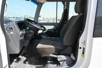 TOYOTA COASTER 4.2L DIESEL MANUAL TRANSMISSION 2023