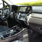 KIA SORENTO 1.6L HYBRID 2023 4WD GREY - Thumbnail 15