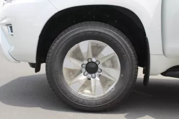 TOYOTA PRADO 2.7L PETROL SUV 4WD 2023 WHITE