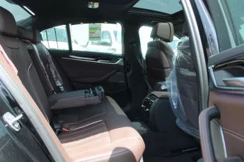 BMW 540i 3.0L PETROL RWD 4DOORS 2023 BLACK