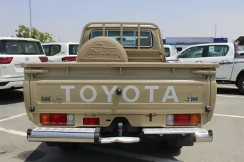 TOYOTA LAND CRUISER PICKUP 4.0L PETROL 4WD 2023 BEIGE