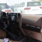 TOYOTA LAND CRUISER PICKUP 4.0L PETROL 4WD 2023 BEIGE - Thumbnail 11