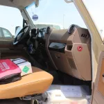 TOYOTA LAND CRUISER PICKUP 4.0L PETROL 4WD 2023 BEIGE - Thumbnail 13