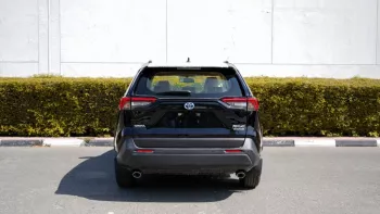 TOYOTA RAV4 XLE 2.5L HYBRID 2023