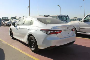 TOYOTA CAMRY LE 2.5L PETROL , AUTOMATIC TRANSMISSION , POWER WINDOWS , 2023MY