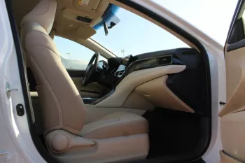 TOYOTA CAMRY LE 2.5L PETROL , AUTOMATIC TRANSMISSION , POWER WINDOWS , 2023MY