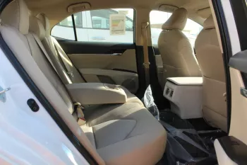 TOYOTA CAMRY LE 2.5L PETROL , AUTOMATIC TRANSMISSION , POWER WINDOWS , 2023MY