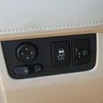 MITSUBISHI XPANDER 1.5L , PETROL , AUTOMATIC TRANSMISSION , LEATHER SEATS , 2023MY - Thumbnail 6
