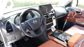 NISSAN PETROL LE PLATINUM 2023 V8 5.7L