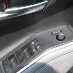 Toyota Highlander 2022 hybrid 2.5L 4Cyl AWD - Thumbnail 7