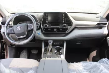 Toyota Highlander 2022 hybrid 2.5L 4Cyl AWD