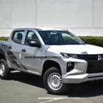 2023 MITSUBISHI L200 DOUBLE CAB PICKUP 2.4L DIESEL 4WD 5-SEATER AT - Thumbnail 2