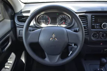 2023 MITSUBISHI L200 DOUBLE CAB PICKUP 2.4L DIESEL 4WD 5-SEATER AT