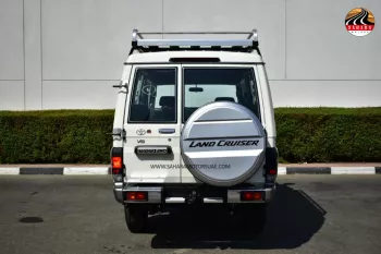 2022  MODEL TOYOTA LANDCRUISER 78  LONG WHEEL BASE HARD TOP SPECIAL V8 4.5L TURBO DIESEL 9 SEAT 4WD MANUAL TRANSMISSION WAGON