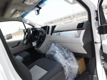 LHD - TOYOTA HIACE 2.8L DIESEL 13 SEATER GL AUTO - 3 PIN SEAT BELT