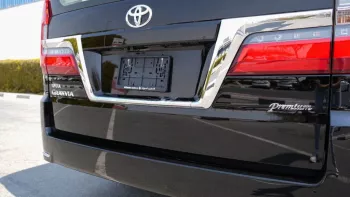Toyota Granvia Premium 3.5L AWD 6Cyl 2023