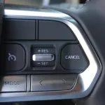 LHD - TOYOTA LANDCRUISER 300 3.3L DIESEL AX WHITE COLOUR AUTO 2023 - Thumbnail 10