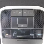 LHD - TOYOTA LANDCRUISER 300 3.3L DIESEL AX WHITE COLOUR AUTO 2023 - Thumbnail 12