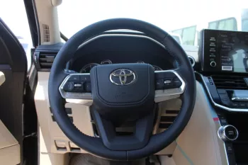 LHD - TOYOTA LANDCRUISER 300 3.3L DIESEL AX BLACK COLOUR AUTO 2023