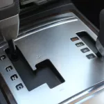 MITSUBISHI PAJERO 3.8L PETROL , 4 WHEEL DRIVE , AUTOMATIC TRANSMISSION , 2020MY - Thumbnail 11