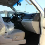 MITSUBISHI PAJERO 3.8L PETROL , 4 WHEEL DRIVE , AUTOMATIC TRANSMISSION , 2020MY - Thumbnail 14