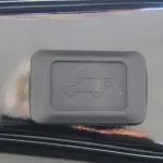 LHD - TOYOTA RAV4 2.0L PETROL 2023 FULL OPTIONS AUTO - Thumbnail 25