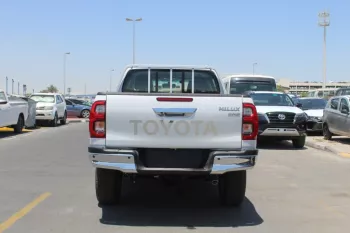 LHD - TOYOTA HILUX 125 4.0L PETROL V6 4WD DOUBLE CAB HIGH AUTO 2023