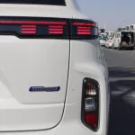 LHD - SUZUKI VITARA 1.5L HYBIRD 2WD GLX WHITE AUTO 2023 - Thumbnail 28