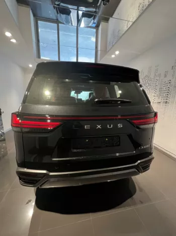 LHD - LEXUS LX600 3.5L V8 PETROL TWIN TURBO VIP AUTO - EURO 5 SPEC 2023
