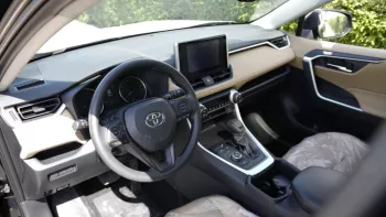 Toyota Rav4 Full option 2.5L Hybrid 4Cyl 2023