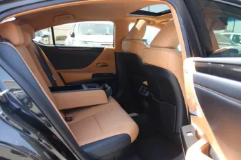 Lexus ES300 Hybrid 2.5L V4 2022 Model Year Black Color