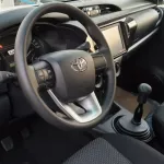 Toyota Hilux 2.4 Diesel double cabin ,,,4X4,,, white inside black M/T - Thumbnail 8
