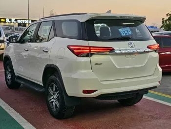 TOYOTA FORTUNER 4WD 2.7L 4Cyl 2020